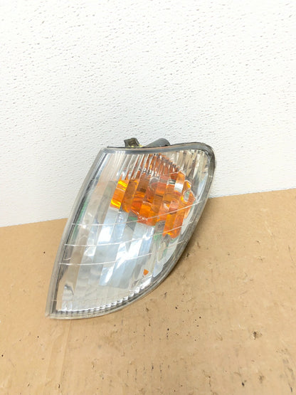 1998 to 2000 Lexus LS400 Left Driver LH Side Headlight Turn Signal ab6946 DG0