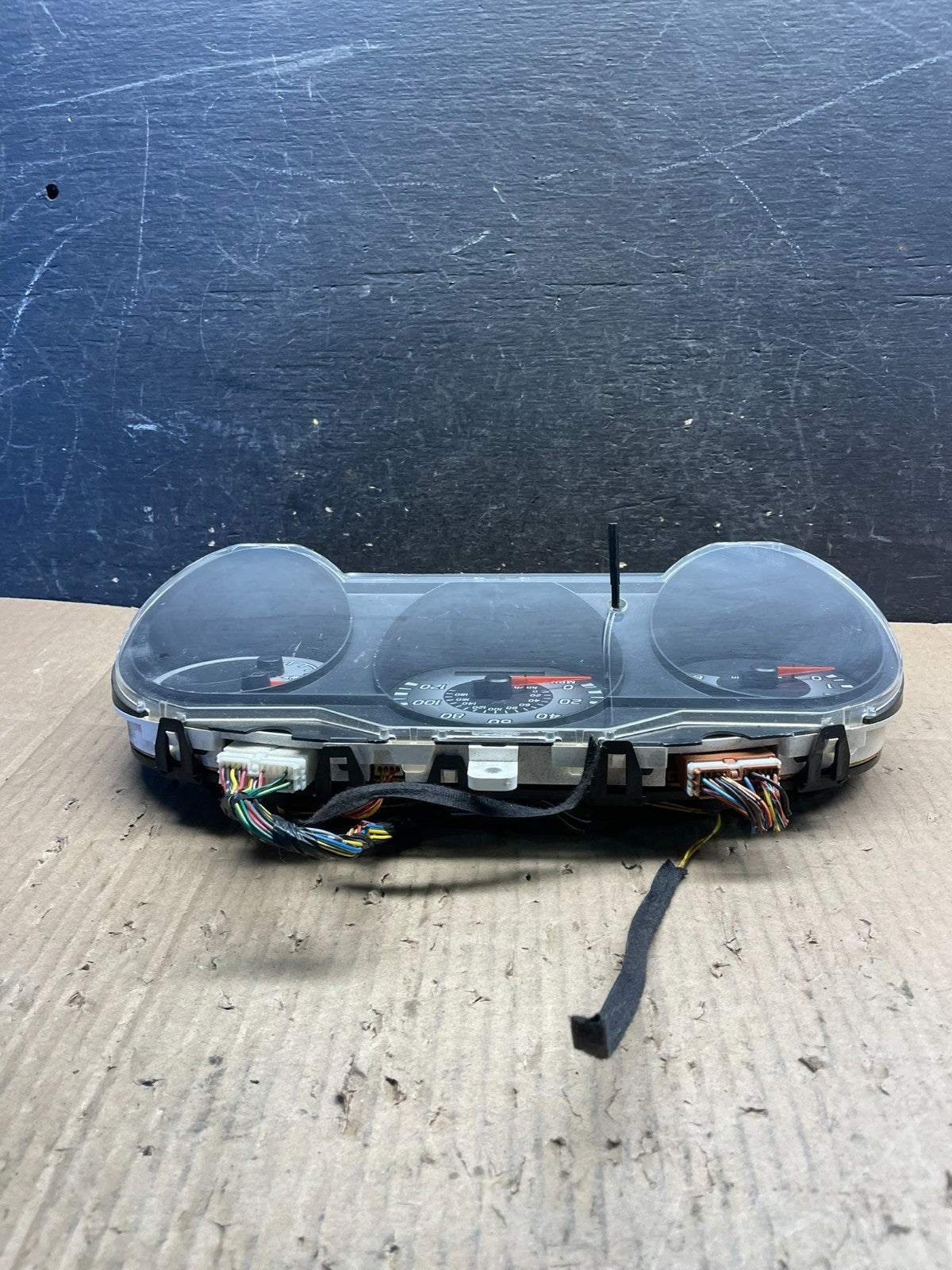 2002-2003 Nissan Pathfinder Xterra Cluster Speedometer Instrument OEM S2350 DG5