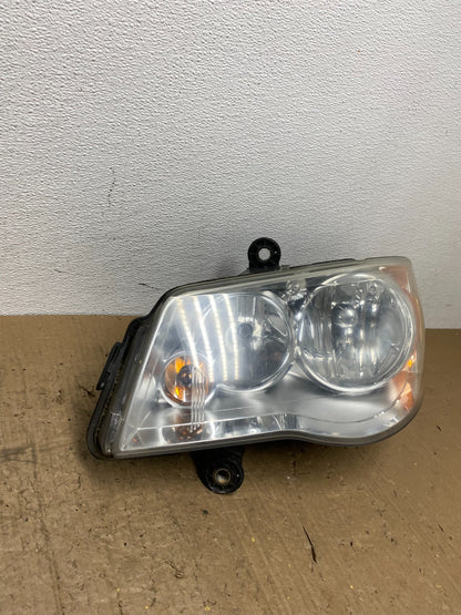 2008 to 2016 Chrysler Town and Country Left Driver Lh Side Headlight AC0168 DW2