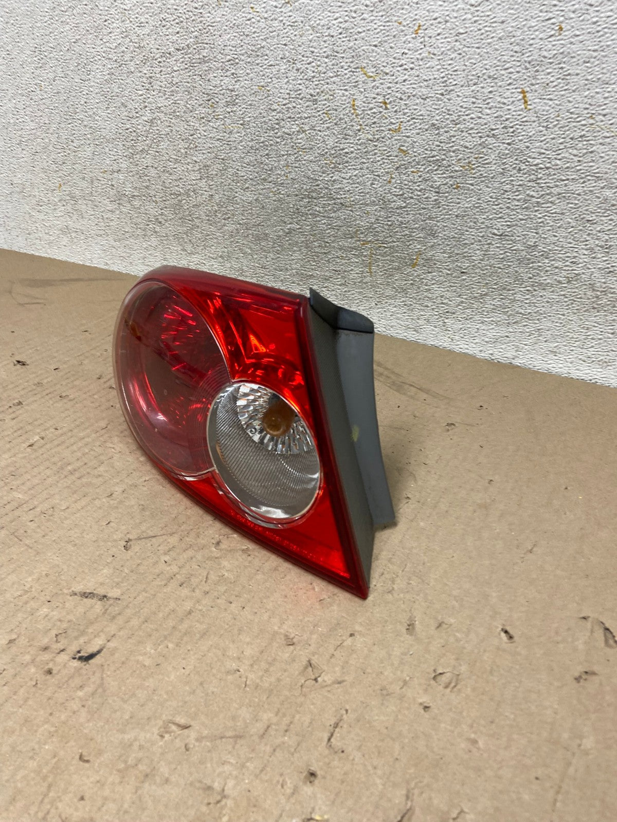 2003 - 2005 Mazda 6 Left Driver LH Side Tail Light AH6828 LK1