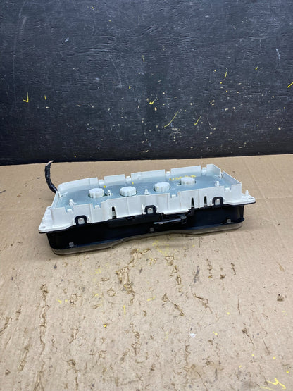 2009 to 2011 Lincoln Town Car Speedometer Cluster Gauge u5588 DG6