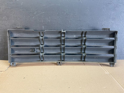 2003 to 2005 Land Rover Range Rover Front Grille Grill AE35185