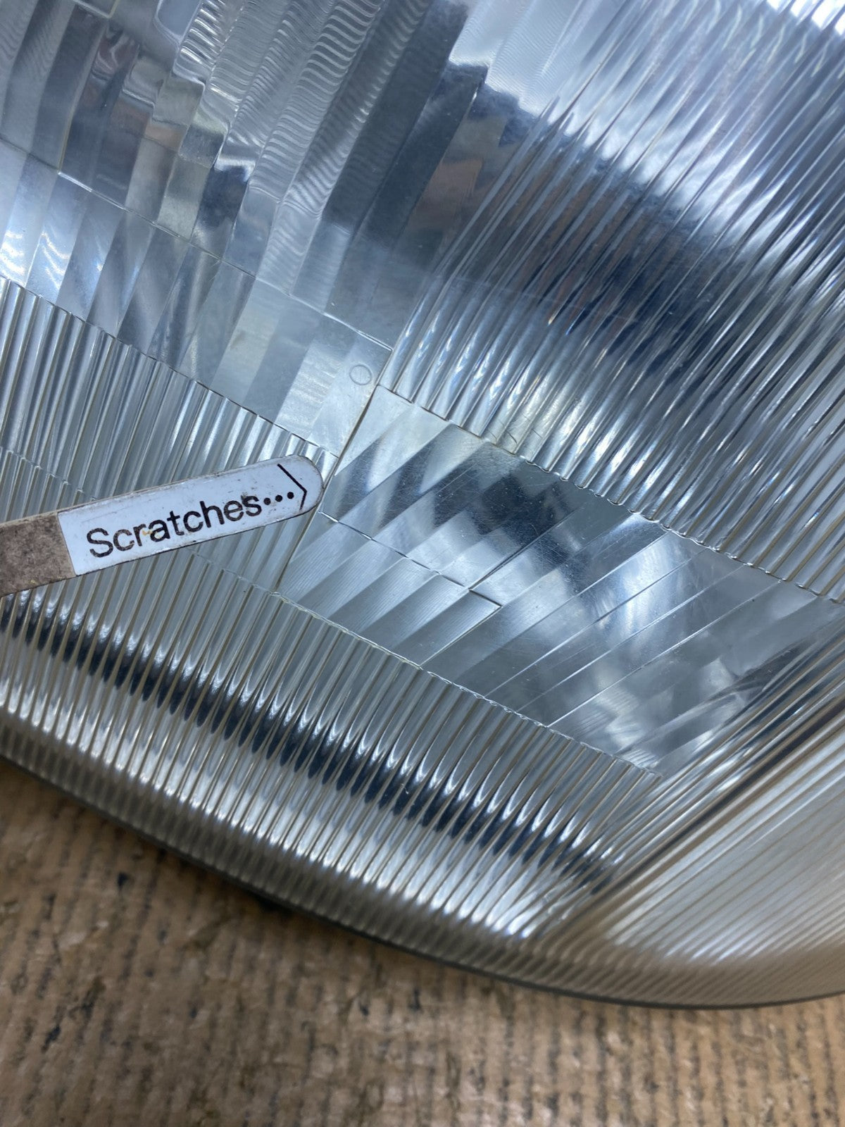 2005 to 2006 Mercedes Sprinter Headlight Left Driver Side Halogen AA9856 DG3