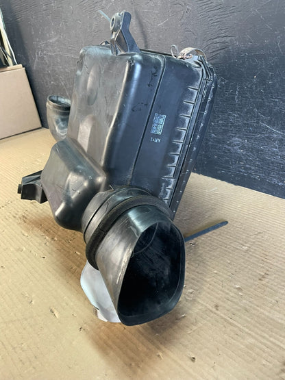 2007-2016 Toyota Sequoia Tundra Air Cleaner Intake Filter Box af3506 DG4