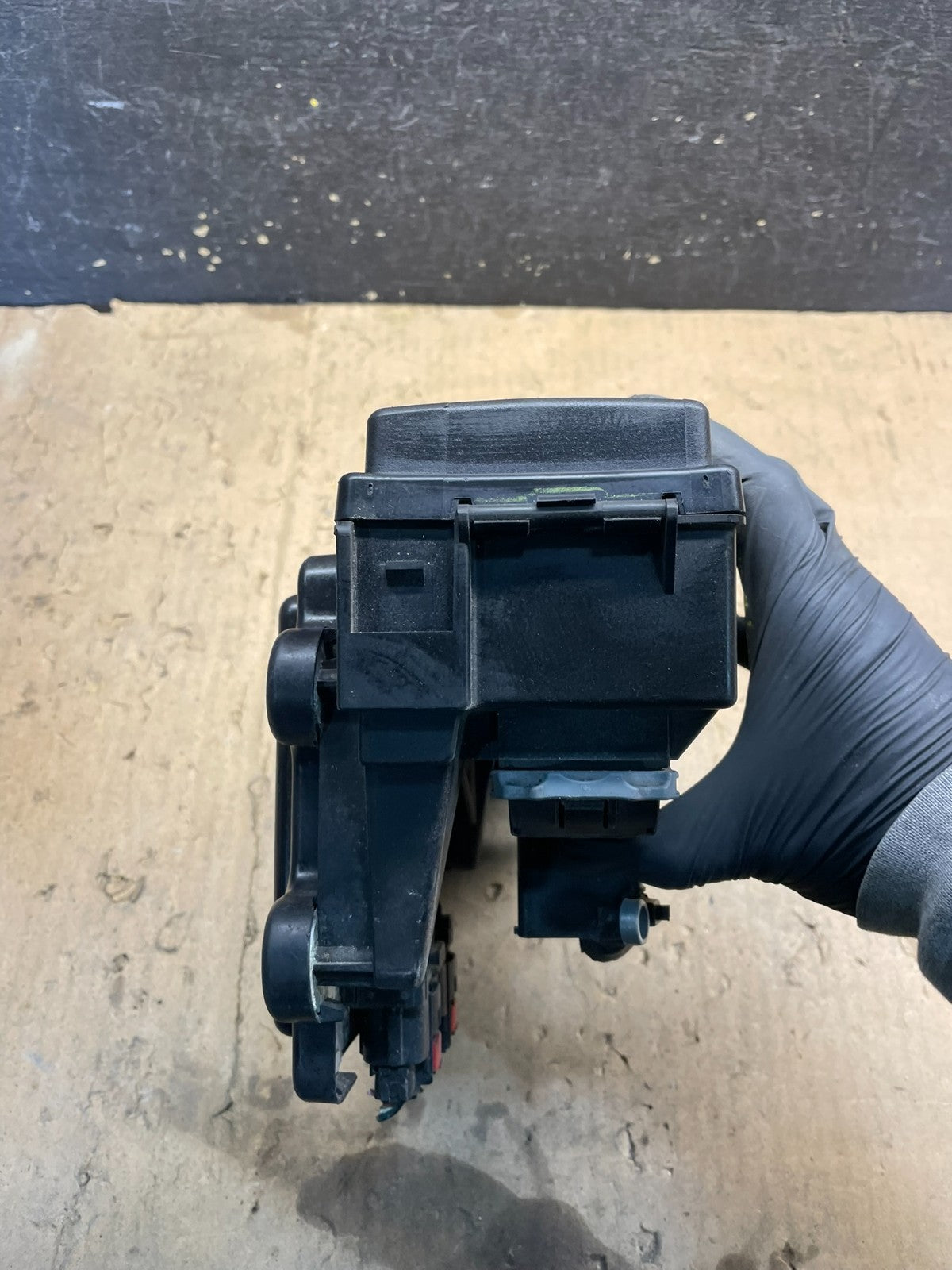2005 Jeep Grand Cherokee Fuse Box Relay Body BCM Module Panel Oem w7435 DG1