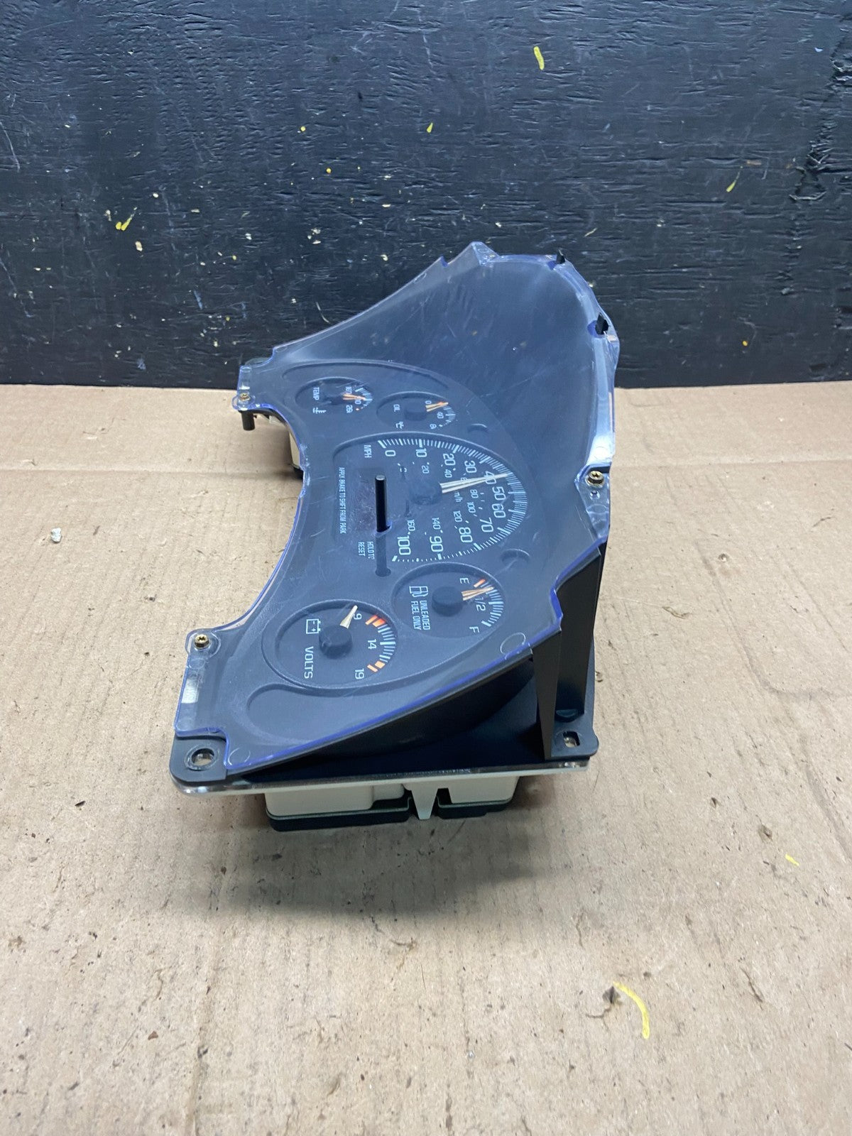 2001 to 2002 Chevrolet Express Speedometer Cluster Gauge q0783 DG2