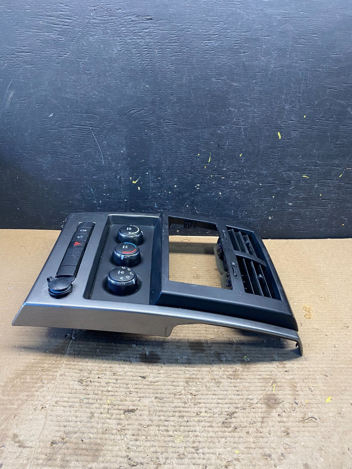 2008 to 2012 Jeep Liberty Dash Climate Temperature Control Radio Bezel r2722 DG2