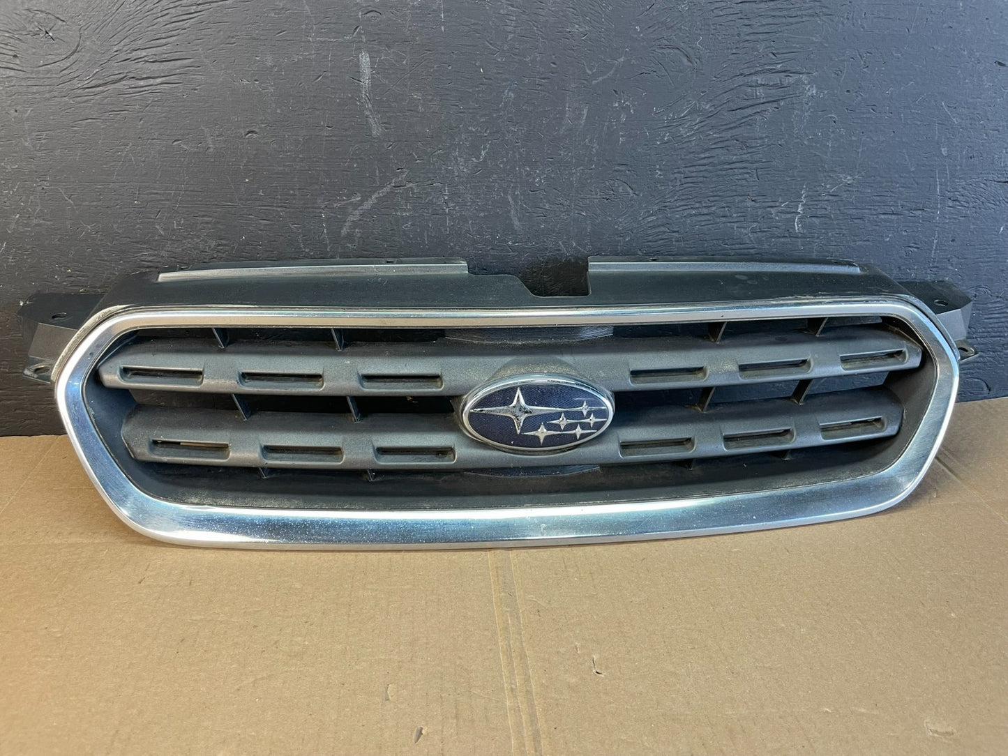 2005 to 2007 Subaru Legacy Outback Front Grill Grille Oem AC2234 DG0