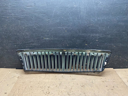 2002 to 2005 Hyundai Azera XG350 Front Upper Grill Grille W/Emblem OEM  X0160 DG3