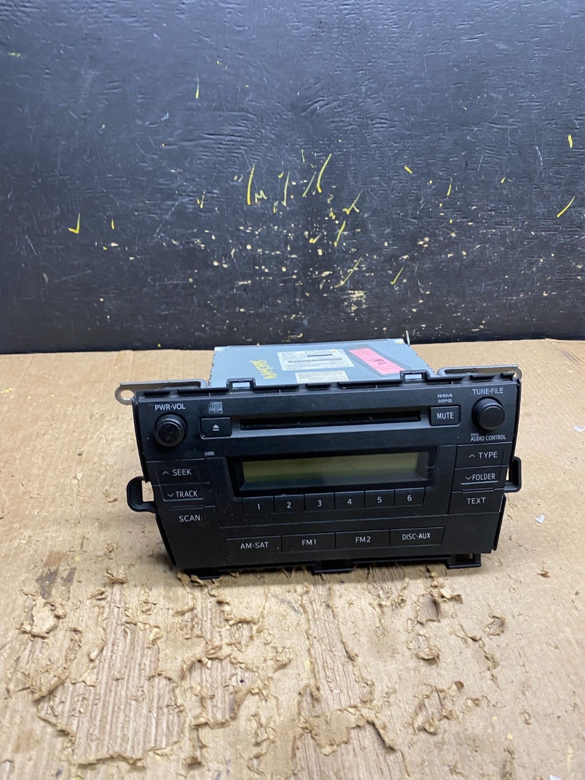 2010 to 2011 Toyota Prius Radio Stereo Receiver Aux Disc CD Player OEM AA4398 DG0