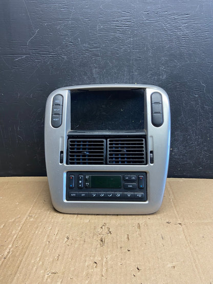 2002 to 2005 Ford Explorer Radio Dash Bezel Climate Control Air Vent AD2285 DG0