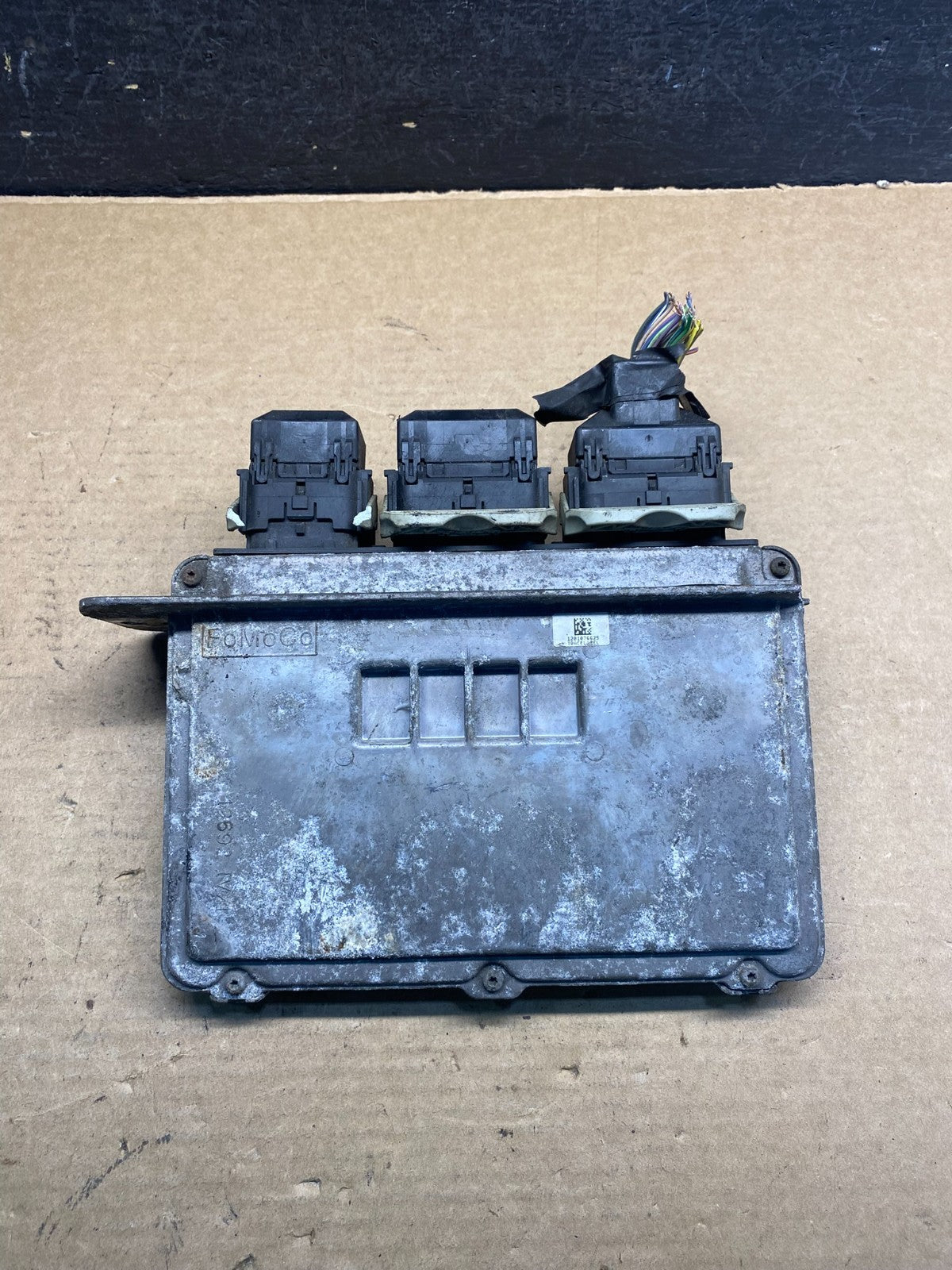 2011 Ford E150 E250 E350 5.4L Engine Control ECM BC2A-12A650-BBB AD9982 DW1