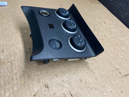 2011 to 2015 Nissan Rogue Heater Temperature AC Climate Control AG8433 DG1