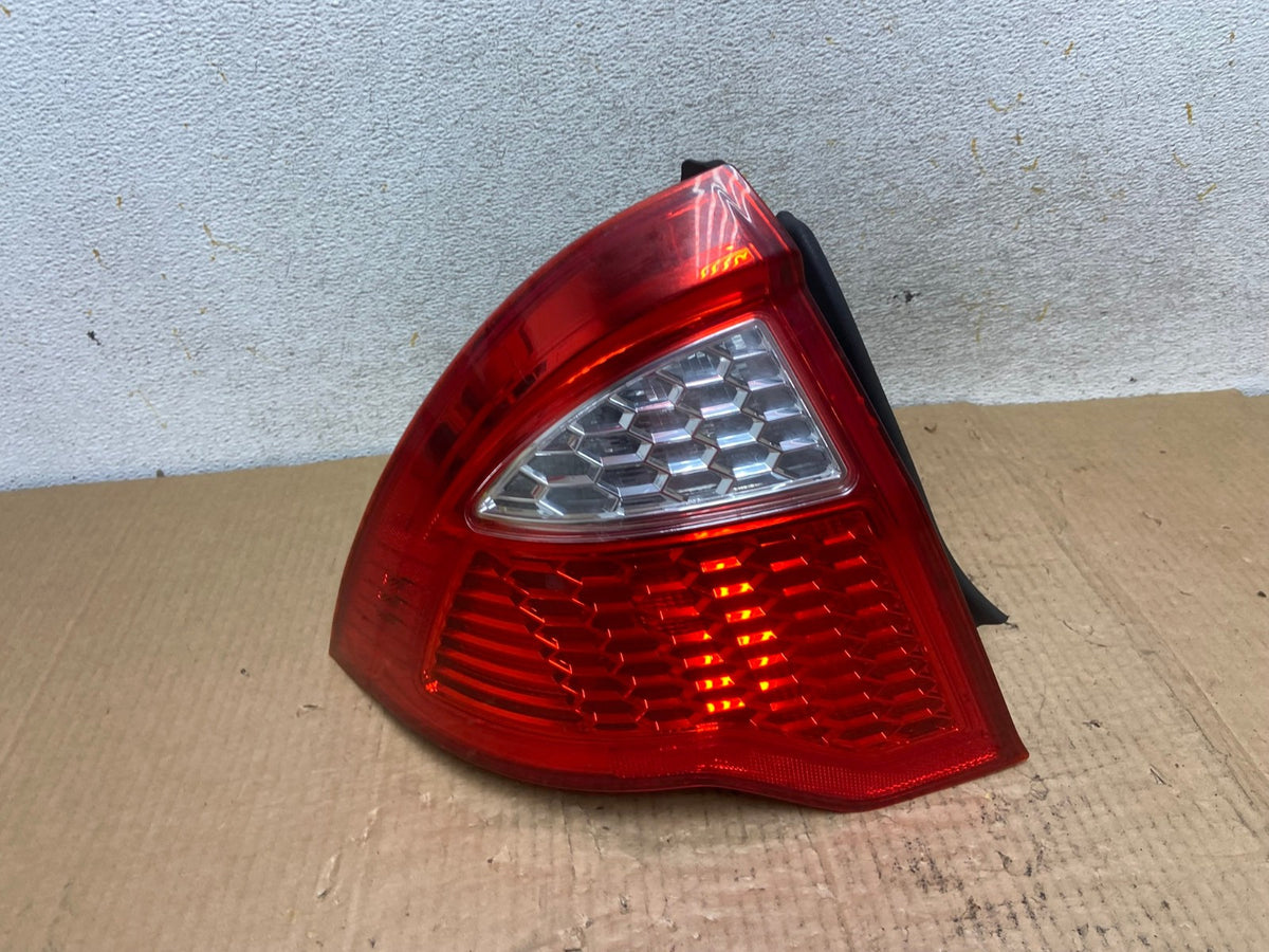 2010 2011 2012 Ford Fusion Left Driver LH Side Tail Light AI6843 LK0