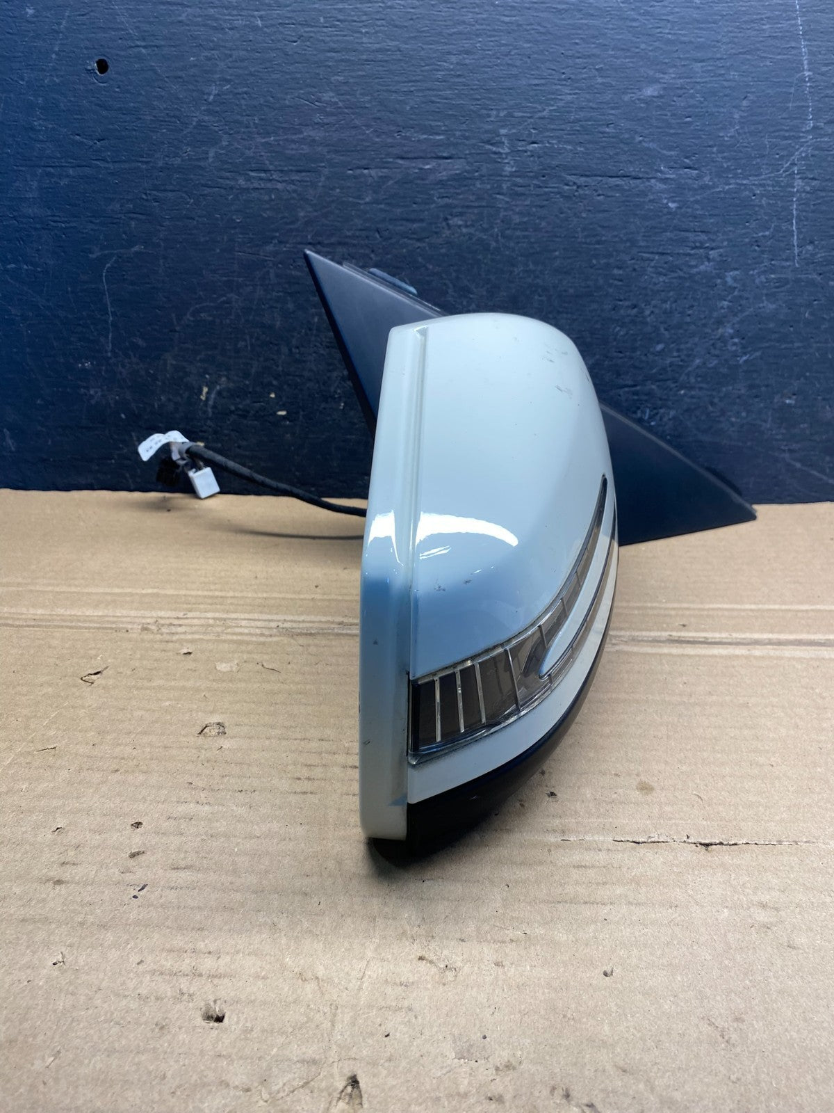 2012- 2014 Mercedes C300 C-Class Right Passenger Blind Spt Door Mirror AE8115 DG11