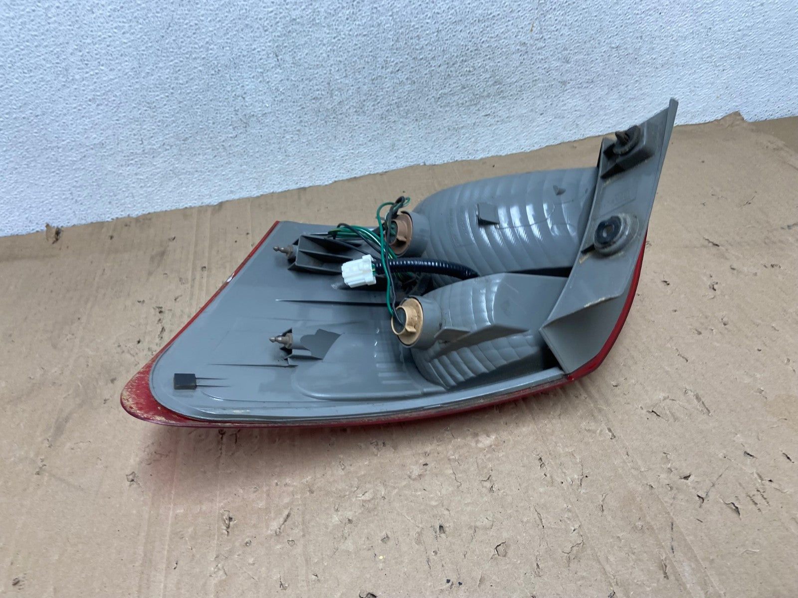 2008 to 2015 Nissan Rogue Left Driver Lh Side Tail Light AE9352 LK4