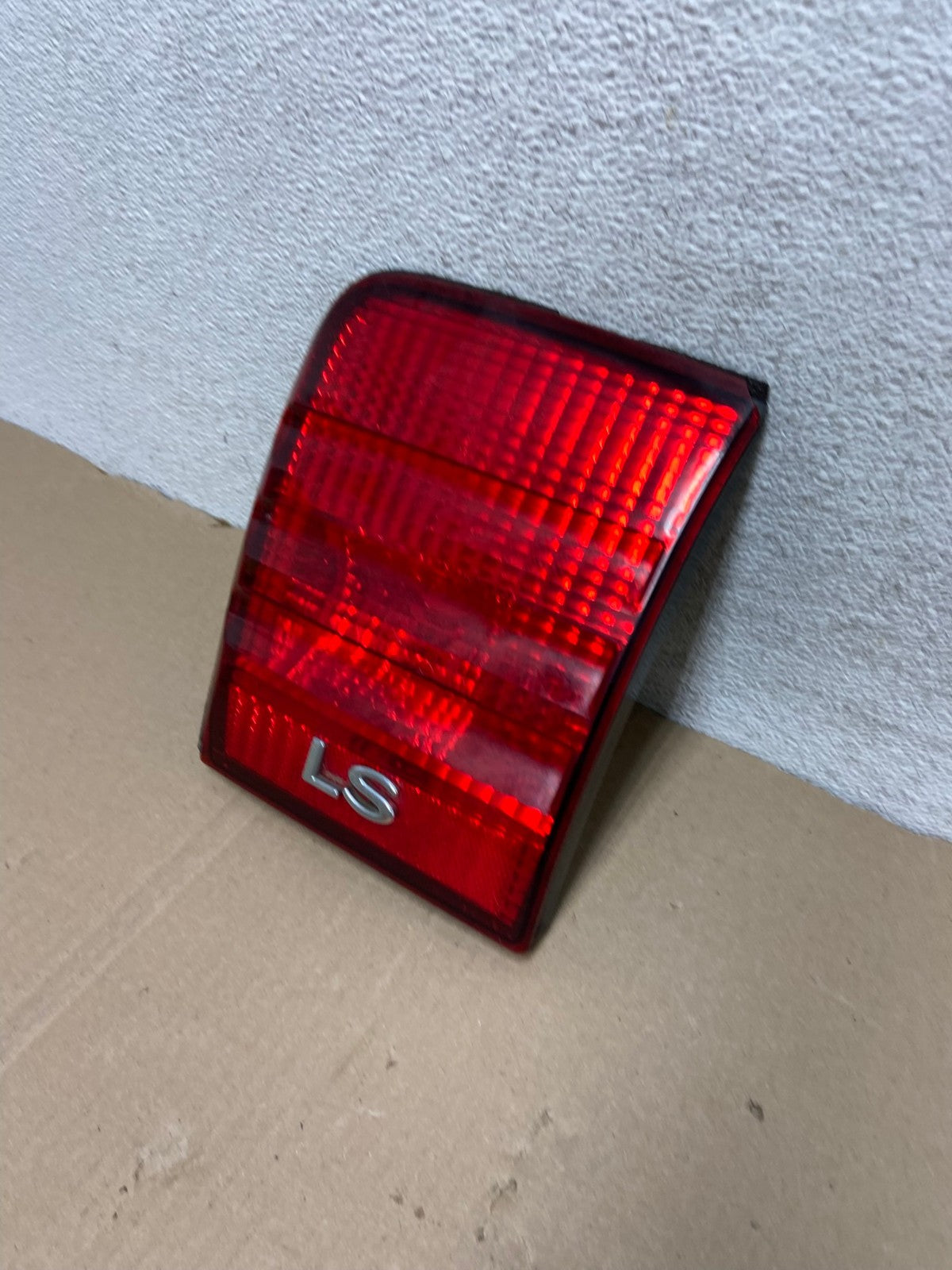 2000 2001 2002 Lincoln Ls Right Passenger RH Side Inner Tail Light AG6826 LK1