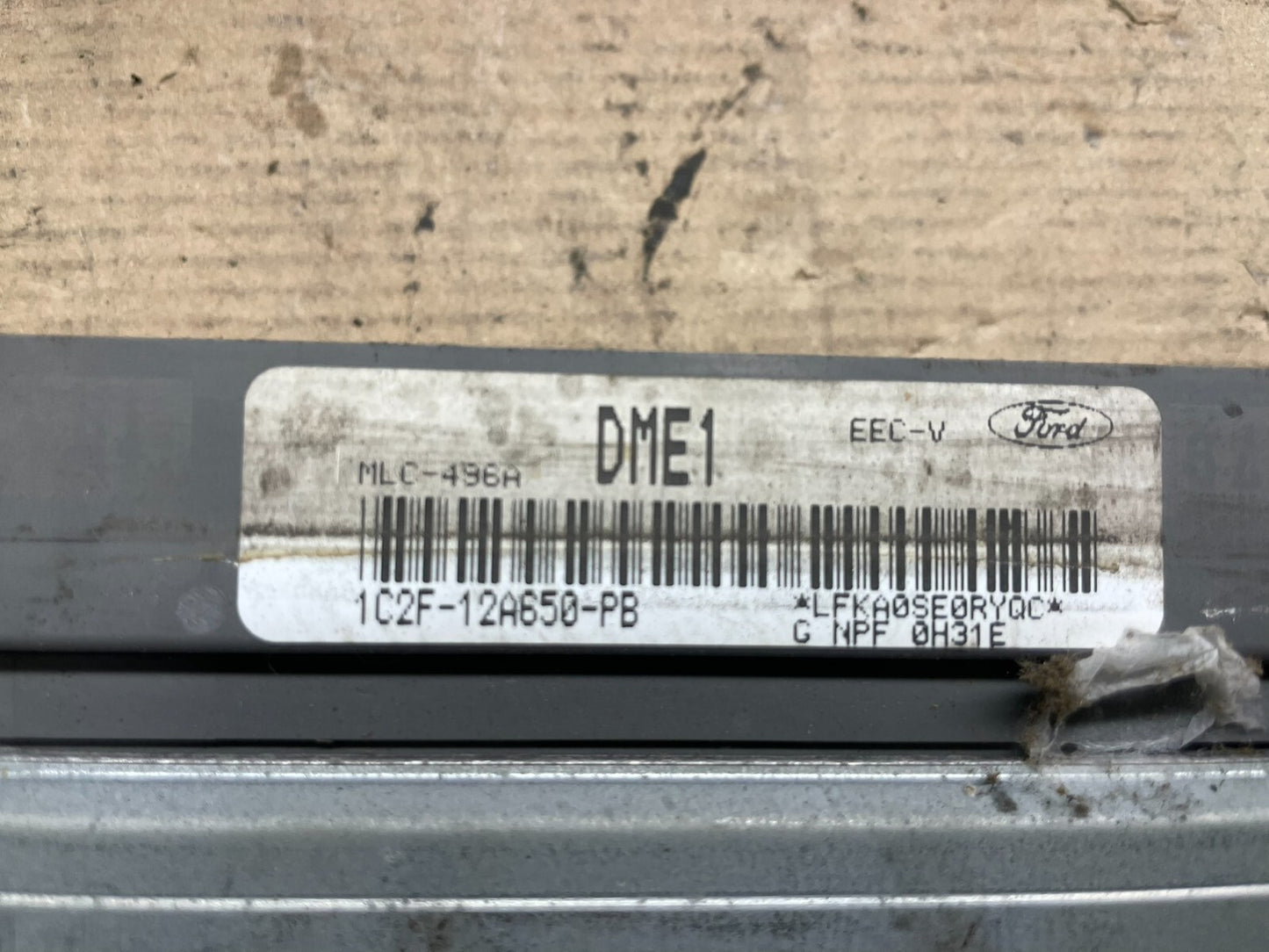 2001 Ford E250 E350 5.4L Van Engine Control ECU Computer Module N7004 DG2
