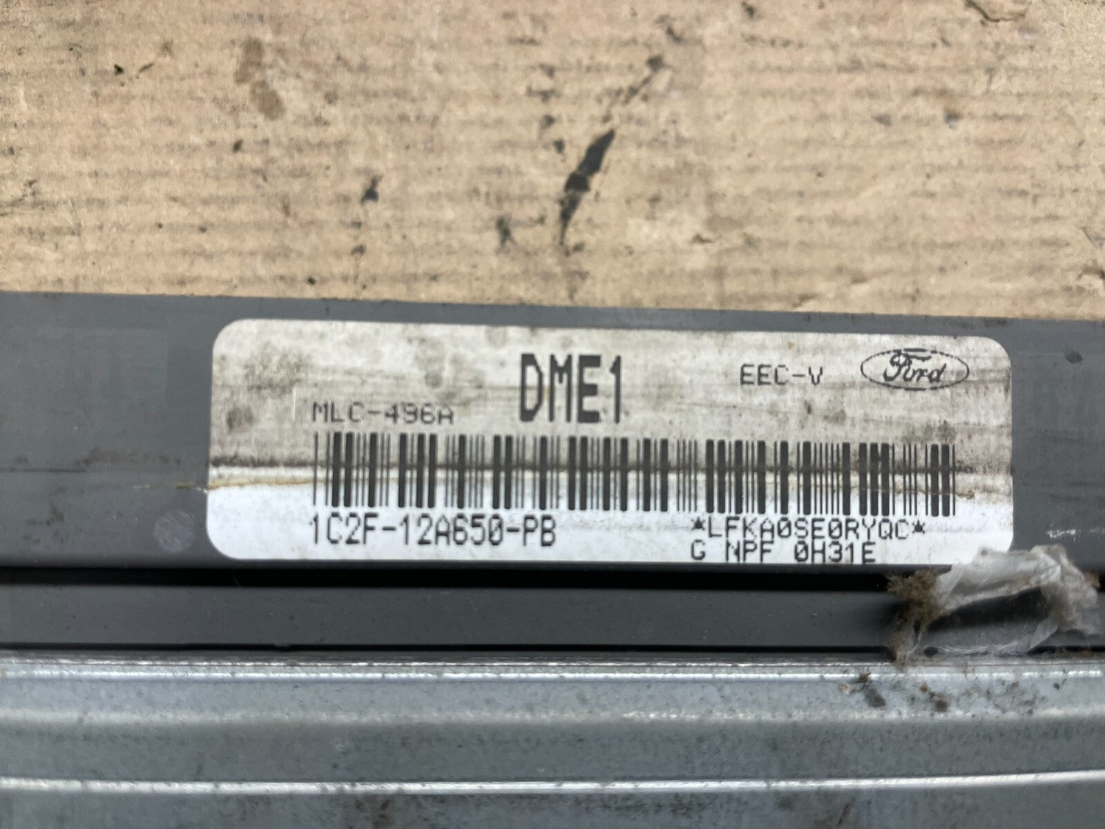 2001 Ford E250 E350 5.4L Van Engine Control ECU Computer Module N7004 DG2