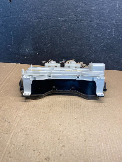 2004 to 2005 Toyota RAV4 Speedometer Cluster AE75864