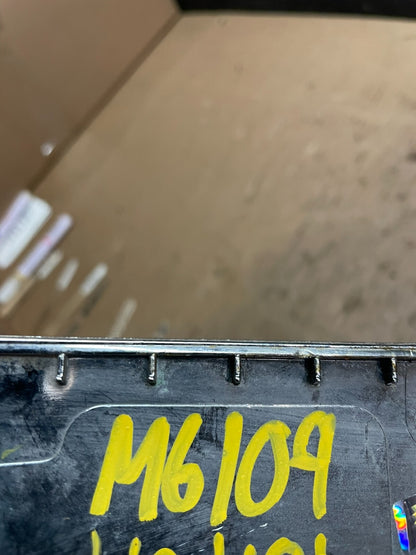 2010 Mitsubishi Endeavor Rear Chrome Trunk Trim Molding M6109 DG15