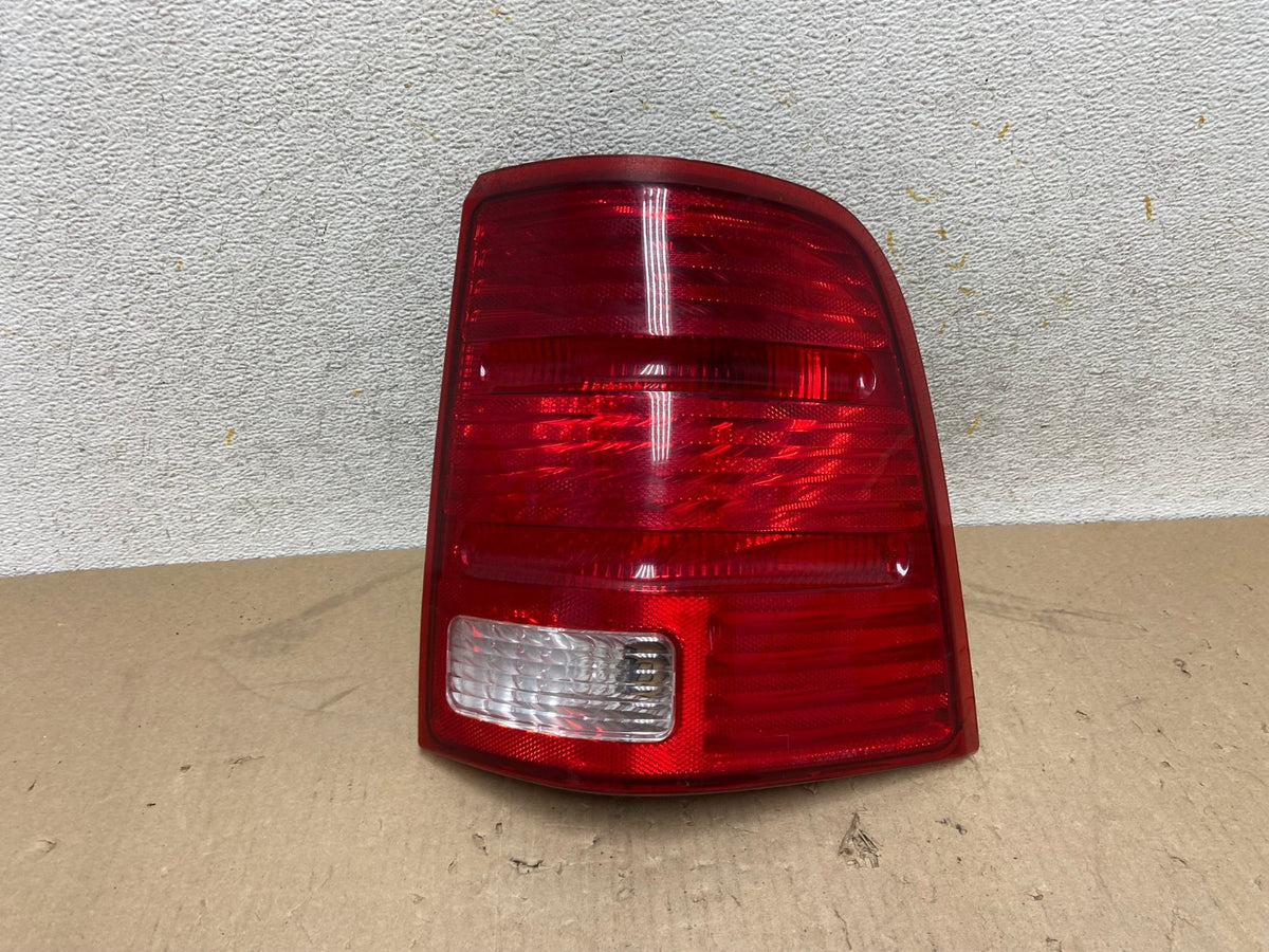 2002 to 2005 Ford Explorer Right Passenger Rh Side Tail light DEPO AH6939 LK0