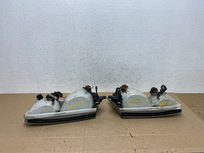 2000 to 2001 Toyota Camry Front Left+Right Side Headlights AE5979 DW7