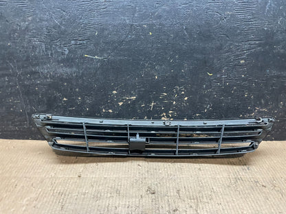 2004 Lexus ES330 Front Upper Grill Grille OEM Y6624 DG3