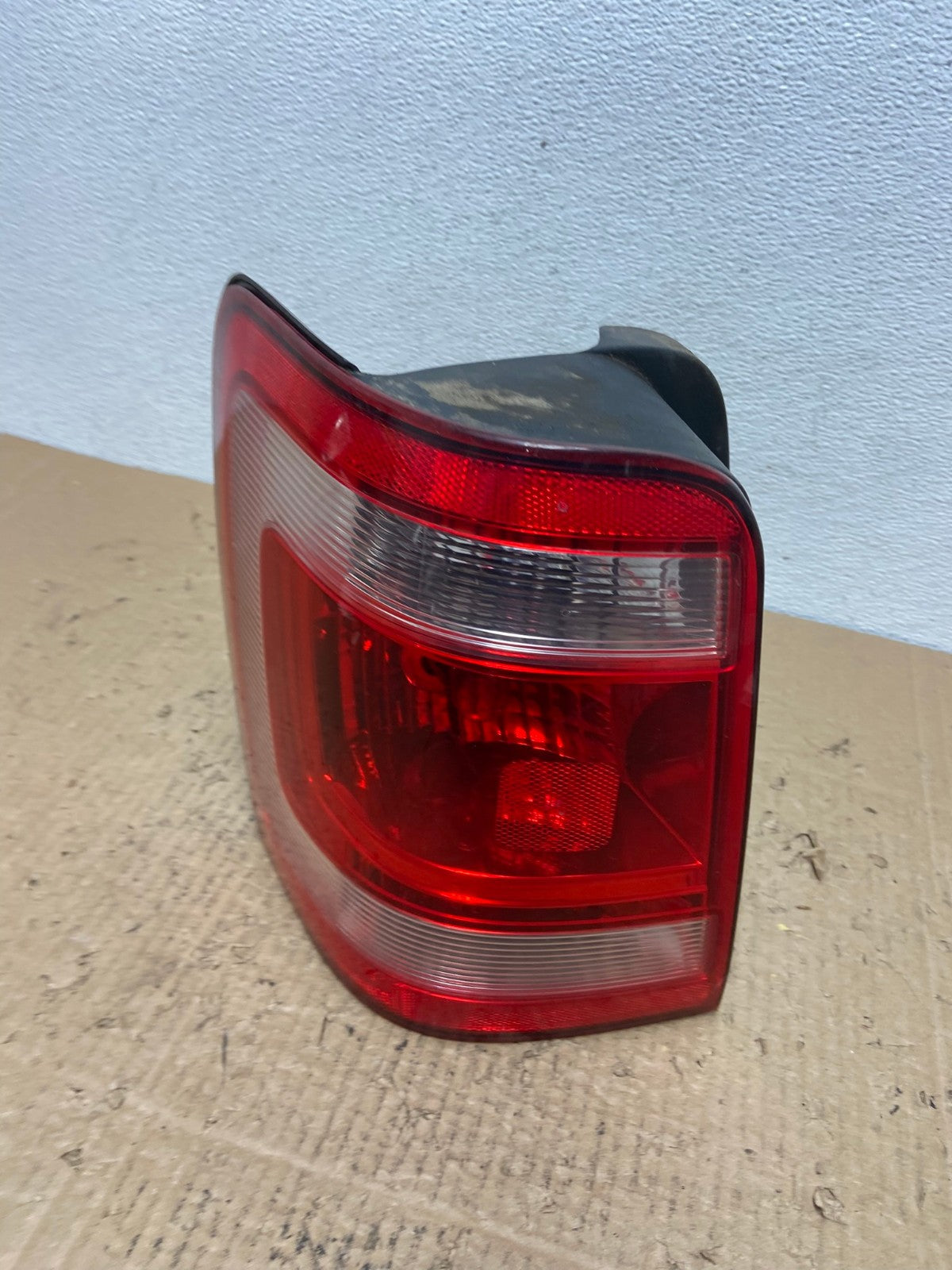 2008 to 2012 Ford Escape Left Driver LH Side Tail Light AC4181 LK0