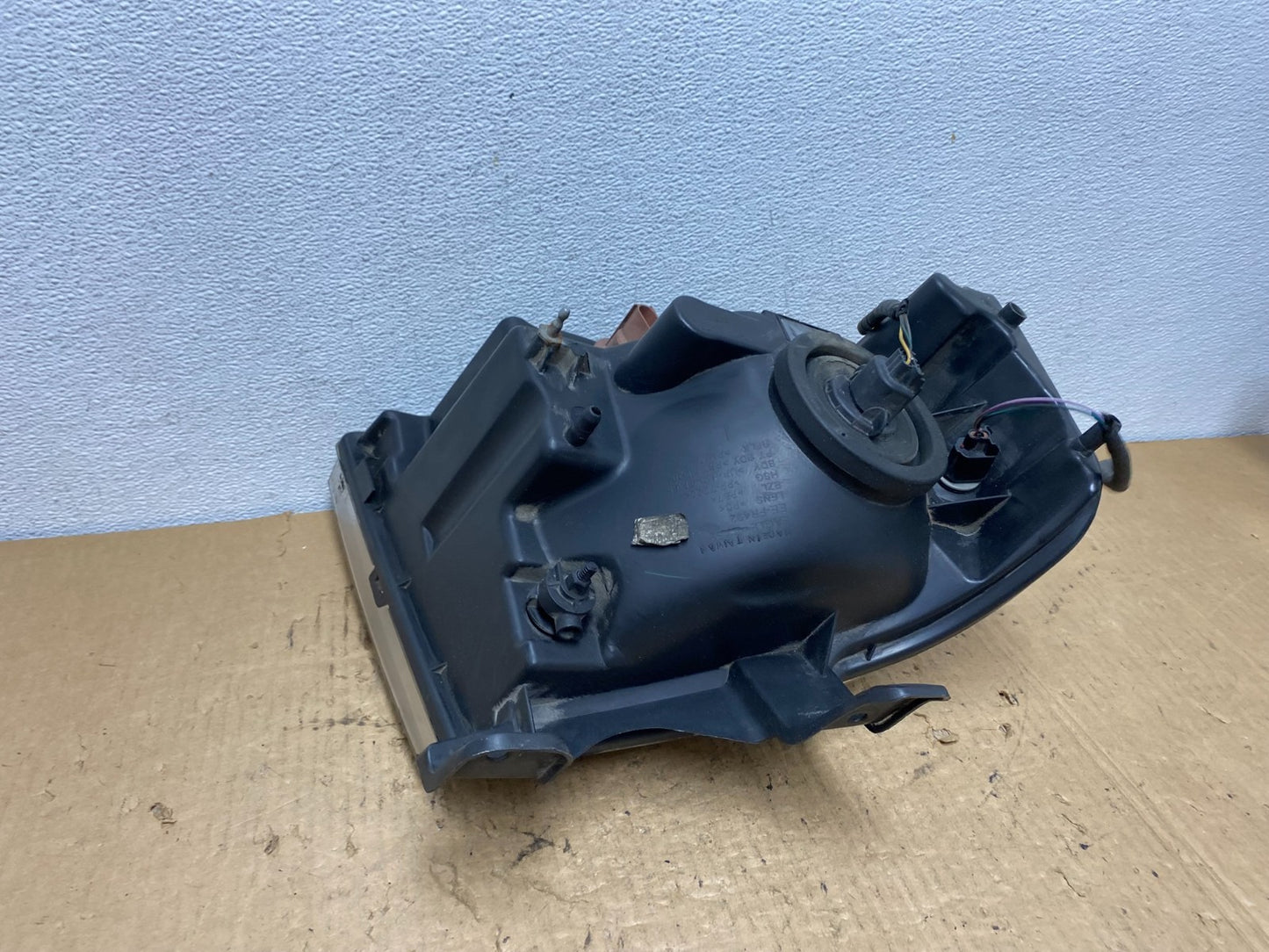 2007 - 2014 Ford Expedition Left Driver LH Side Headlight Halogen AC8257 DW5