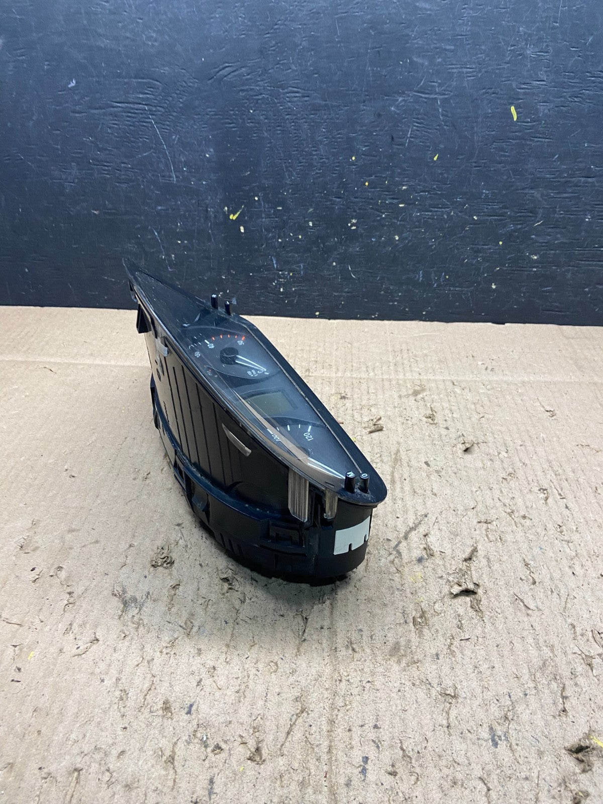 2003 to 2006 Sprinter 2500 3500 Instrument Speedometer Gauge Cluster Q2057 DG1