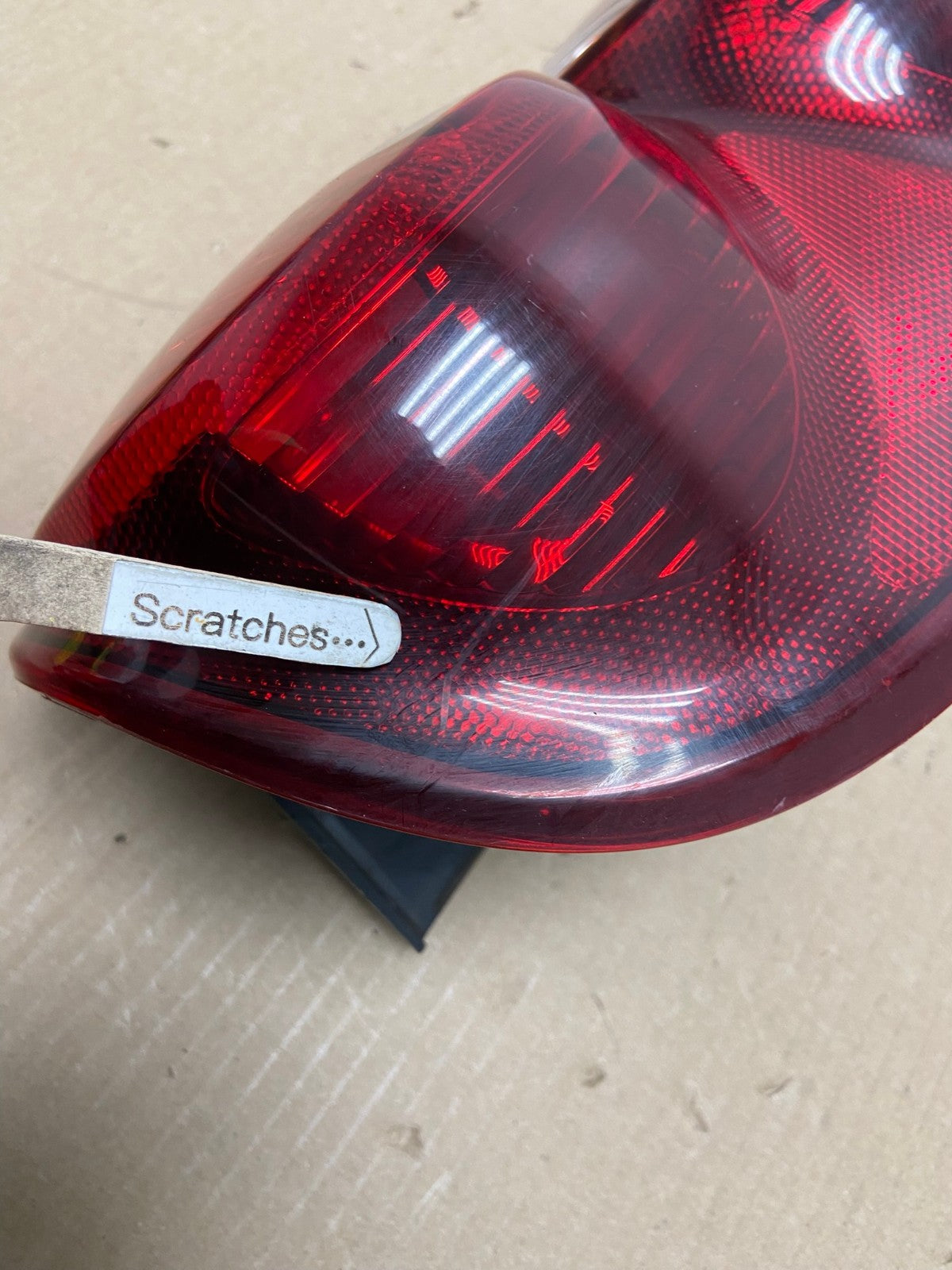 2005 2006 2007 Jeep Liberty Left Driver Lh Side Tail Light AE6982 LK3
