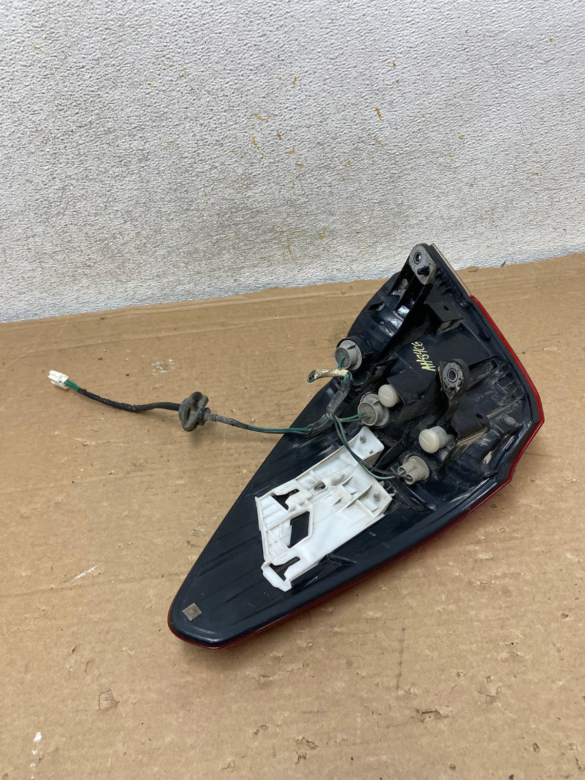 2010-2014 Subaru Outback Wagon Left Driver Lh Side Tail Light AH8406 LK5