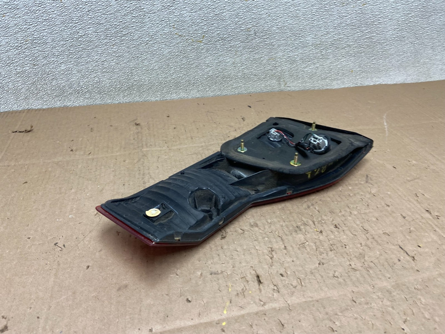 1998 to 2000 Honda Accord Right Passenger Side Inner Tail Light OEM Y2844 DW4