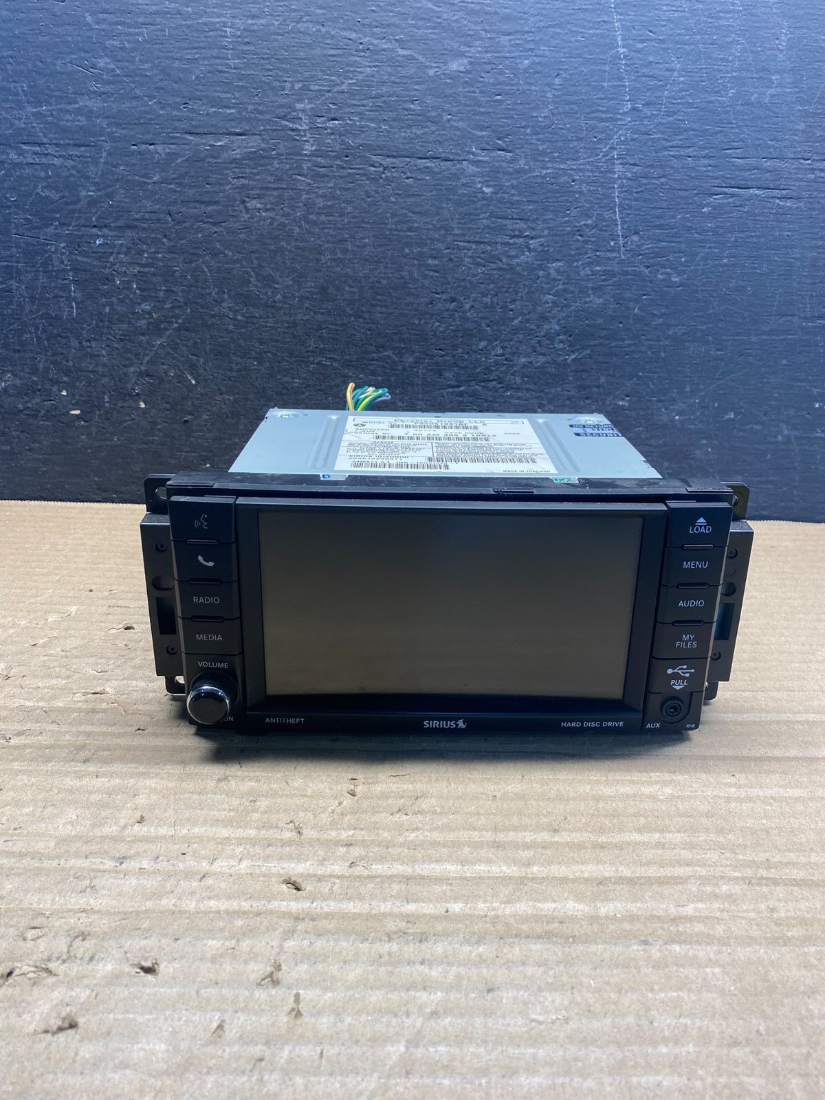 2012 to 2020 Dodge Chrysler Caravan AM FM Radio Screen Display AF3907 DW0