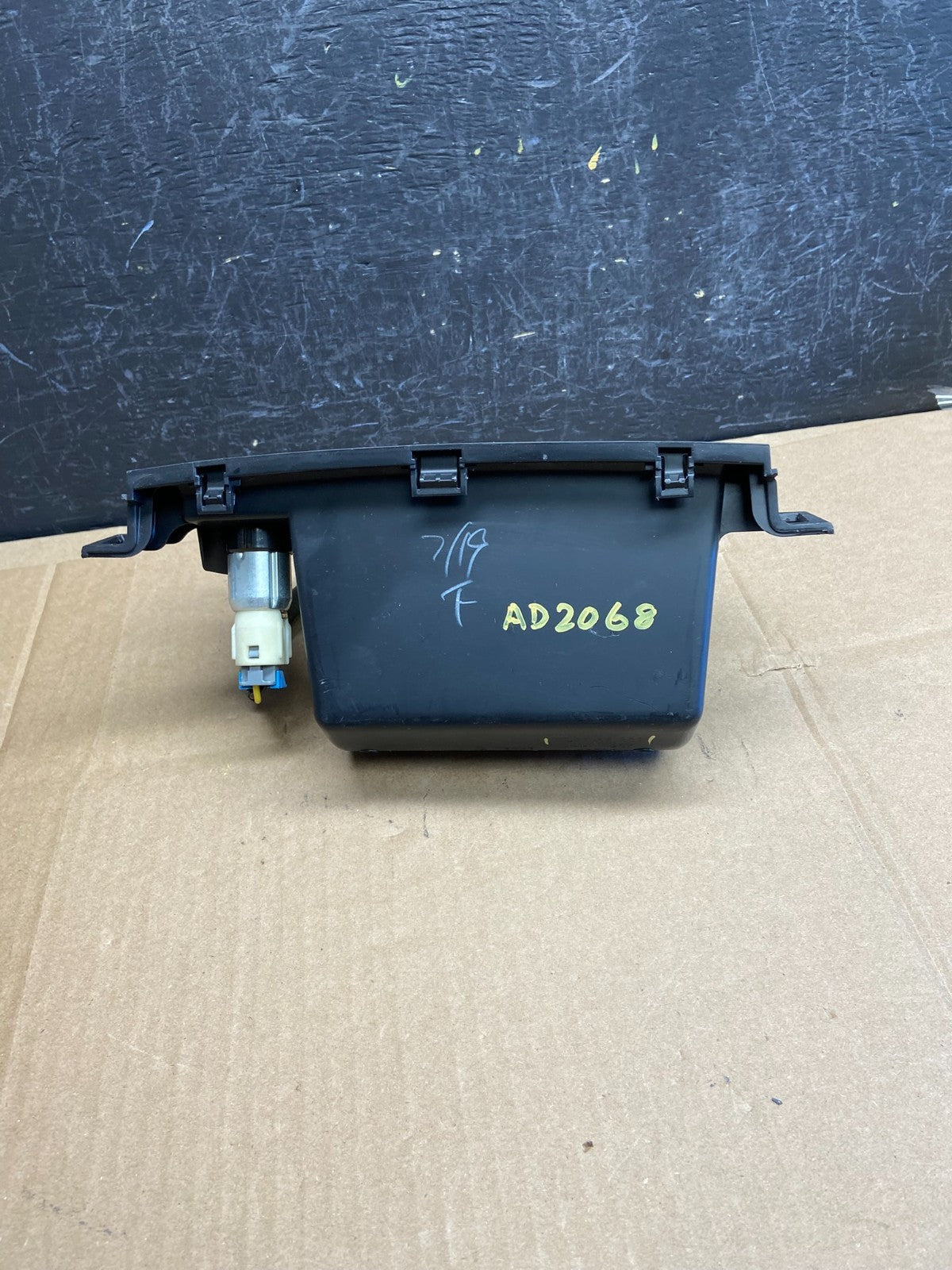 2007 to 2015 Mazda CX-9 Center Dashboard Pocket Box Power Outlet AD2068 DG3