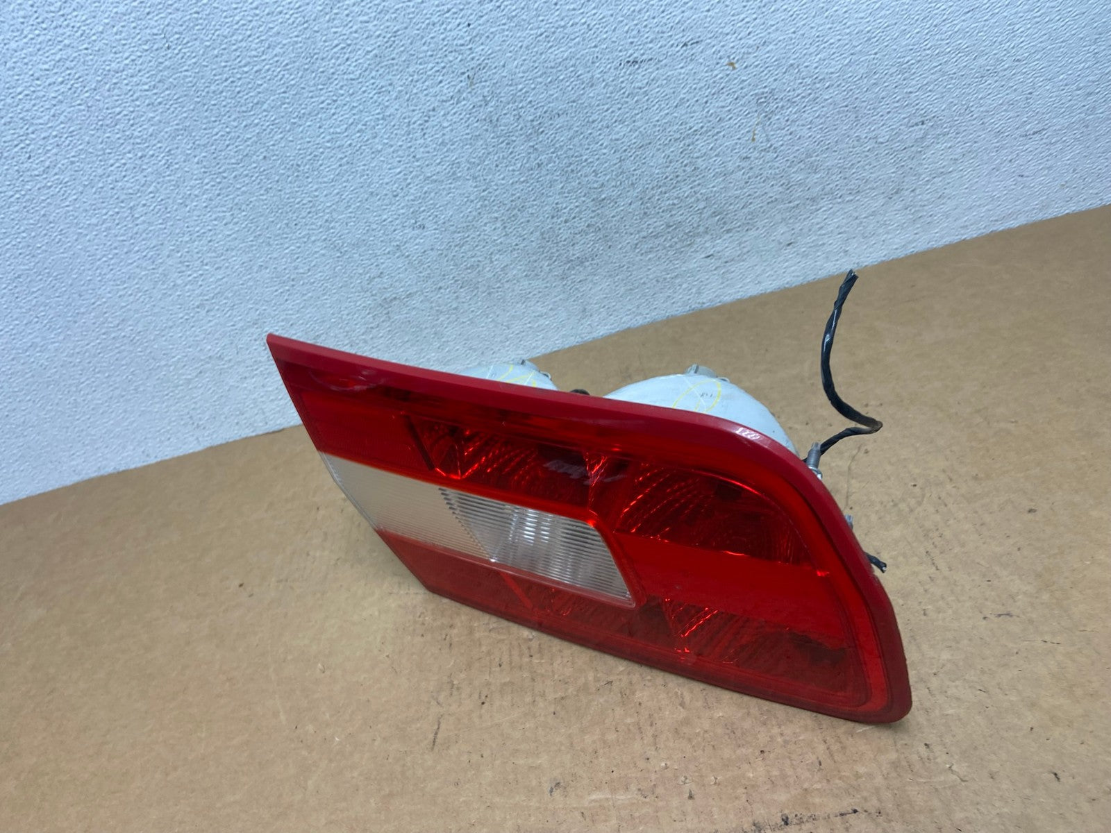 2007-2009 Lincoln Zephyr MKZ Left Driver Lh Side Tail Light Inner AD4654 LK1