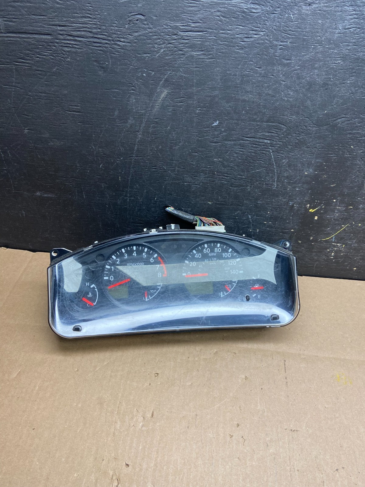 2005 to 2012 Nissan Xterra Frontier Pathfinder Speedometer Cluster Gauge T44530