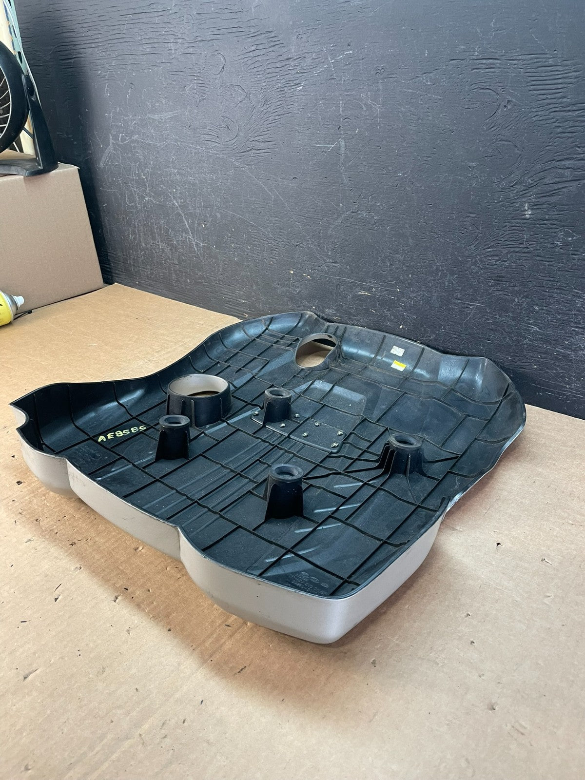 2011 - 2016 Kia Optima Hybrid 2.4L Engine Motor Cover AE8585 DG4