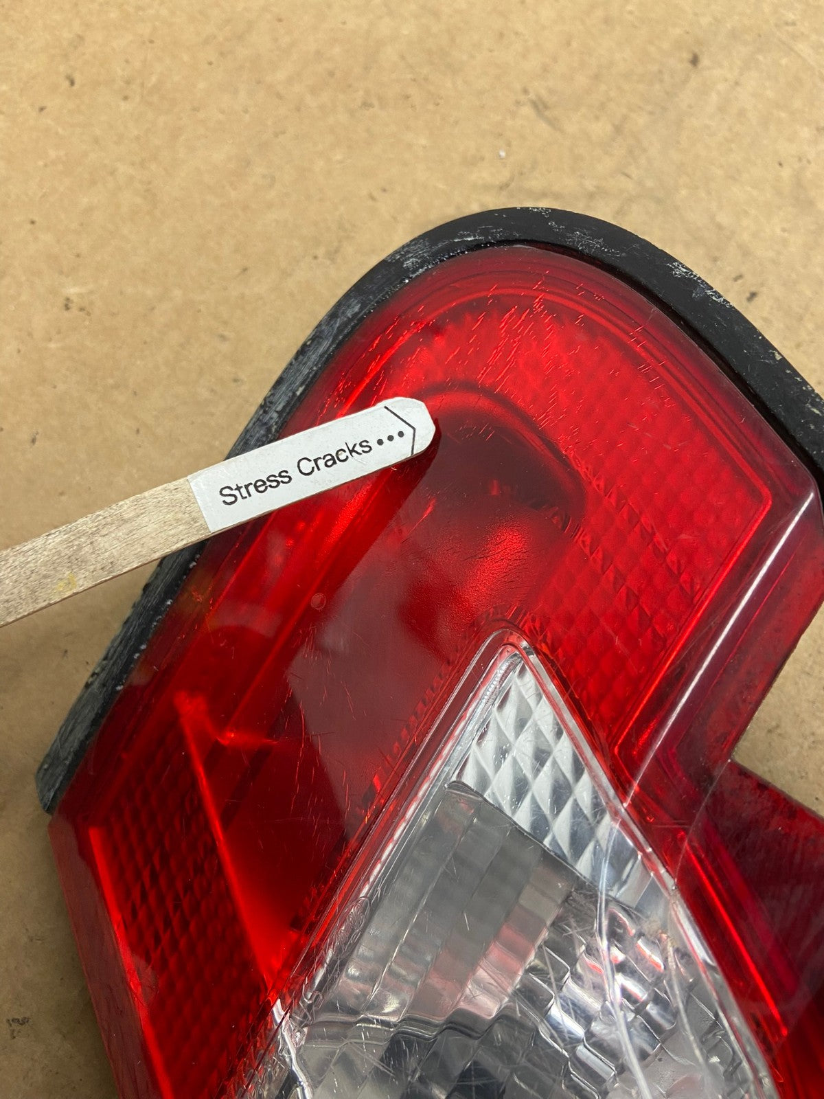 2010 2011 2012 Ford Taurus Right Passenger RH Tail Light Inner OEM AC2985 LK4