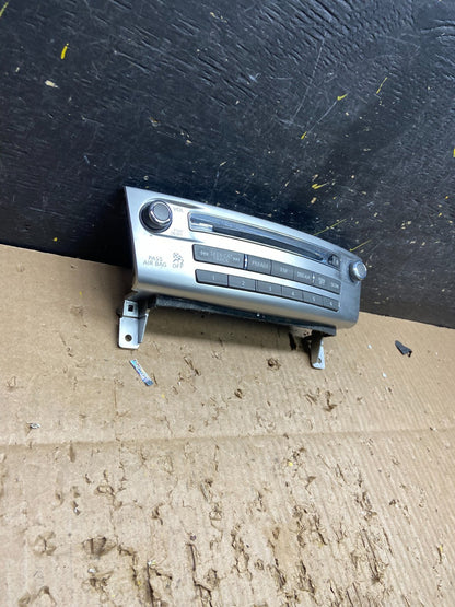 2011 2012 2013  Infiniti M37 Radio Control Face Plate Unit CD Player v7708 DG1