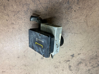 2007 to 2014 Mercedes C-Class ABS Anti Lock Brake Pump Module J5521 DG2