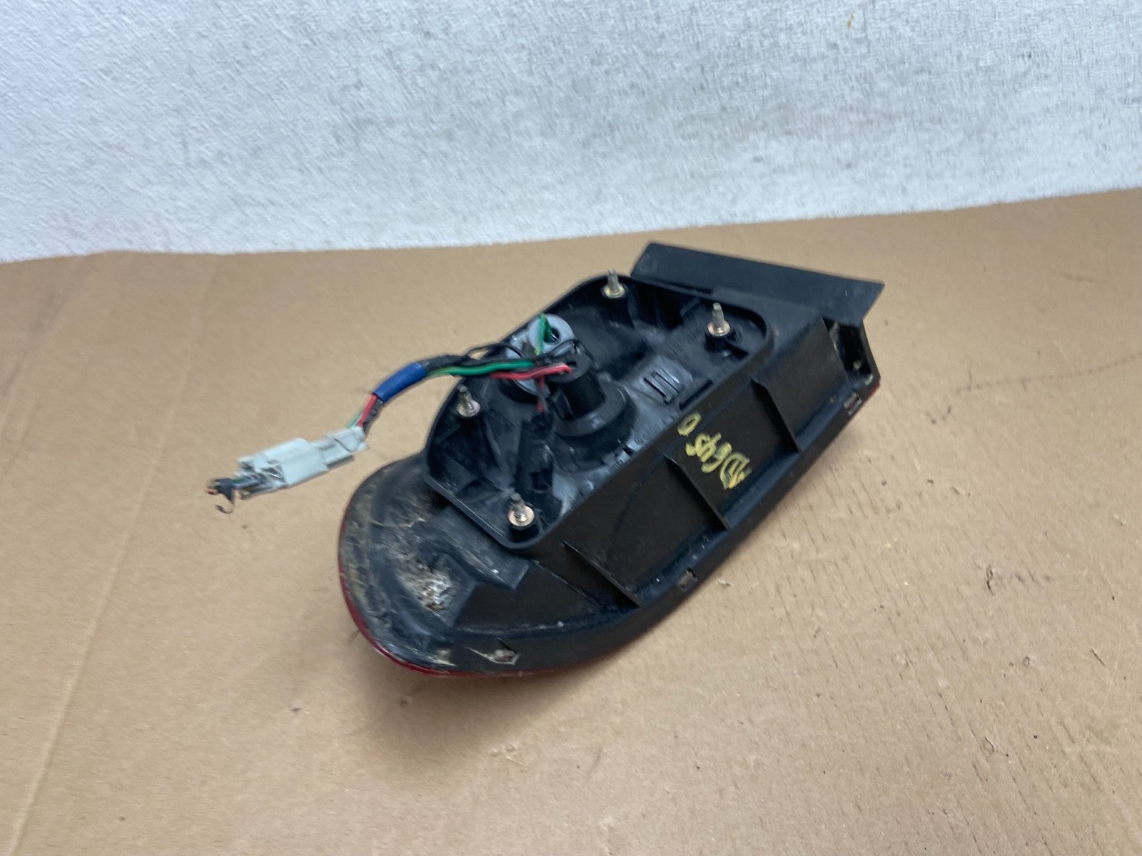 1992 to 1995 Honda Civic Right Passenger RH Side Tail Light AD6450 DW4