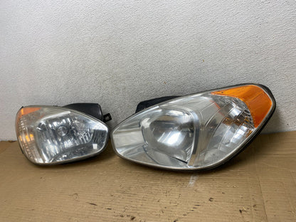 2006 to 2011 Hyundai Accent Sedan Left+Right Halogen Headlights AG9108 DW2