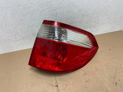 2005 2006 2007 Honda Odyssey Right Passenger RH Side Tail Light AE6853 LK0