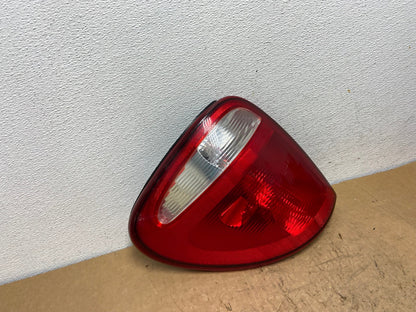 2001 2003 Dodge Grand Caravan Left Driver Lh Tail Light AD0669 LK2