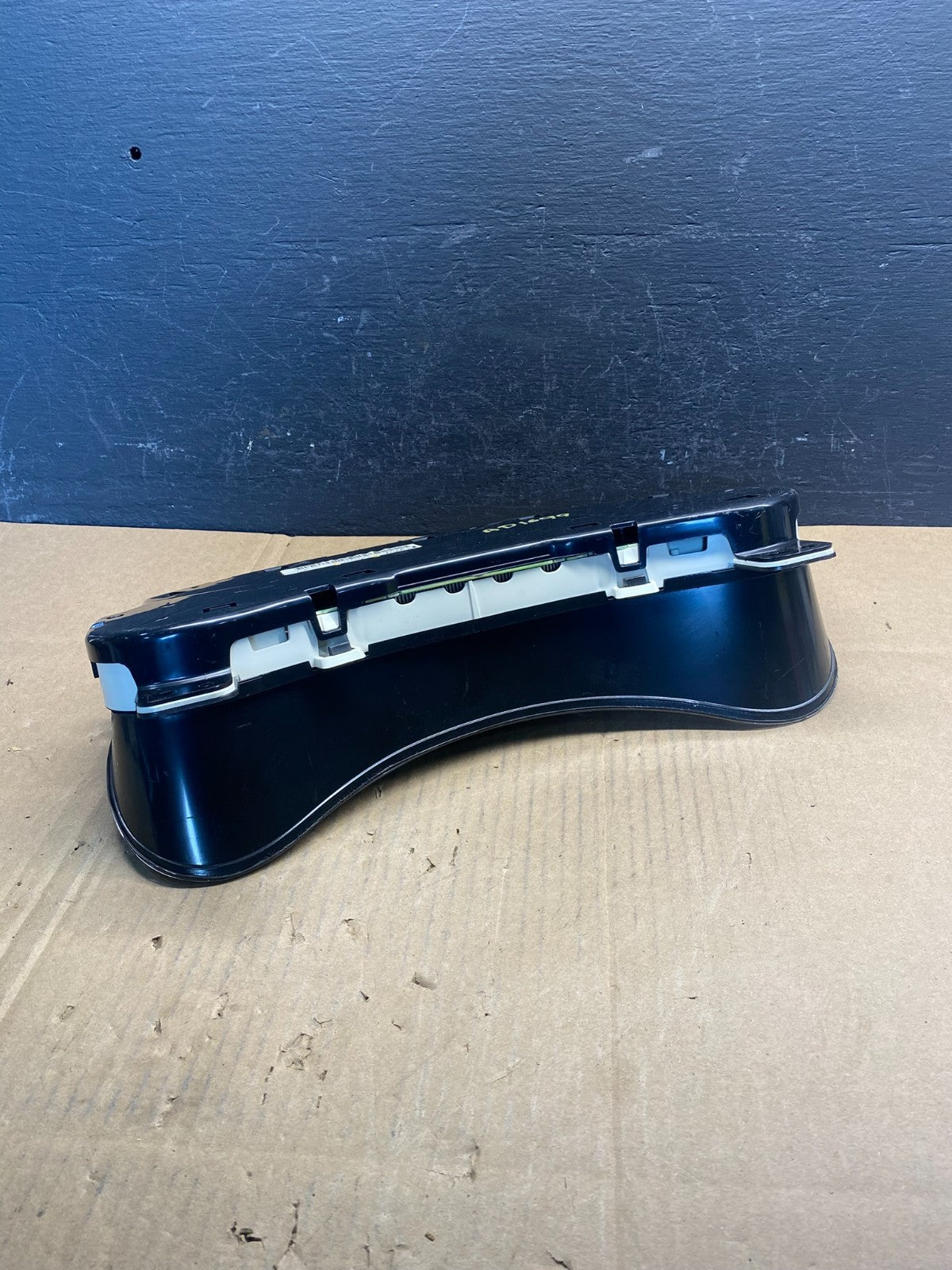2006 - 2009 GMC Envoy Speedometer Cluster Gauge ad1699 DG4