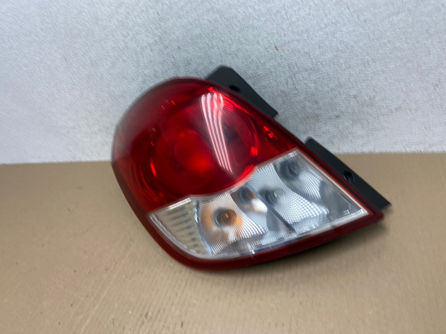 2008 2009 2010 Saturn Vue Left Driver Lh Tail Light Side AF5791 LK1
