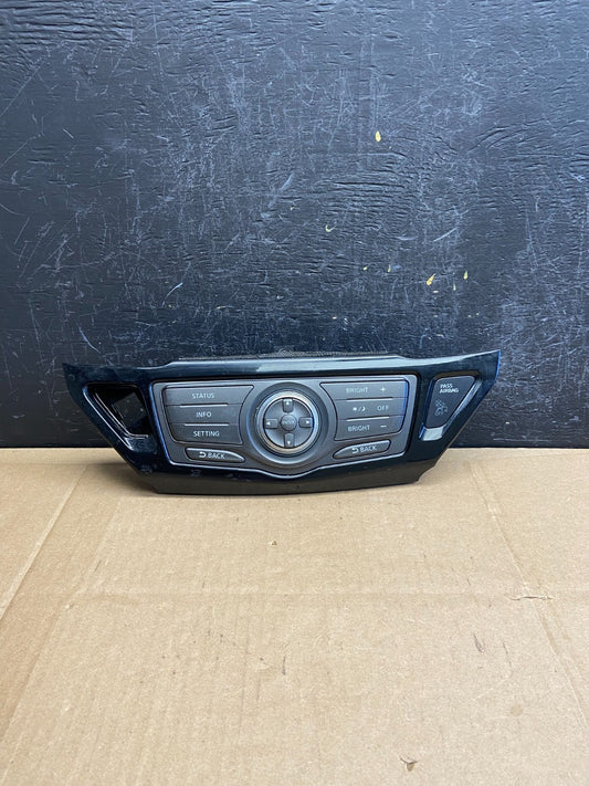 2013 to 2018 Nissan Pathfinder Radio Audio Climate Control AD2094 DG0