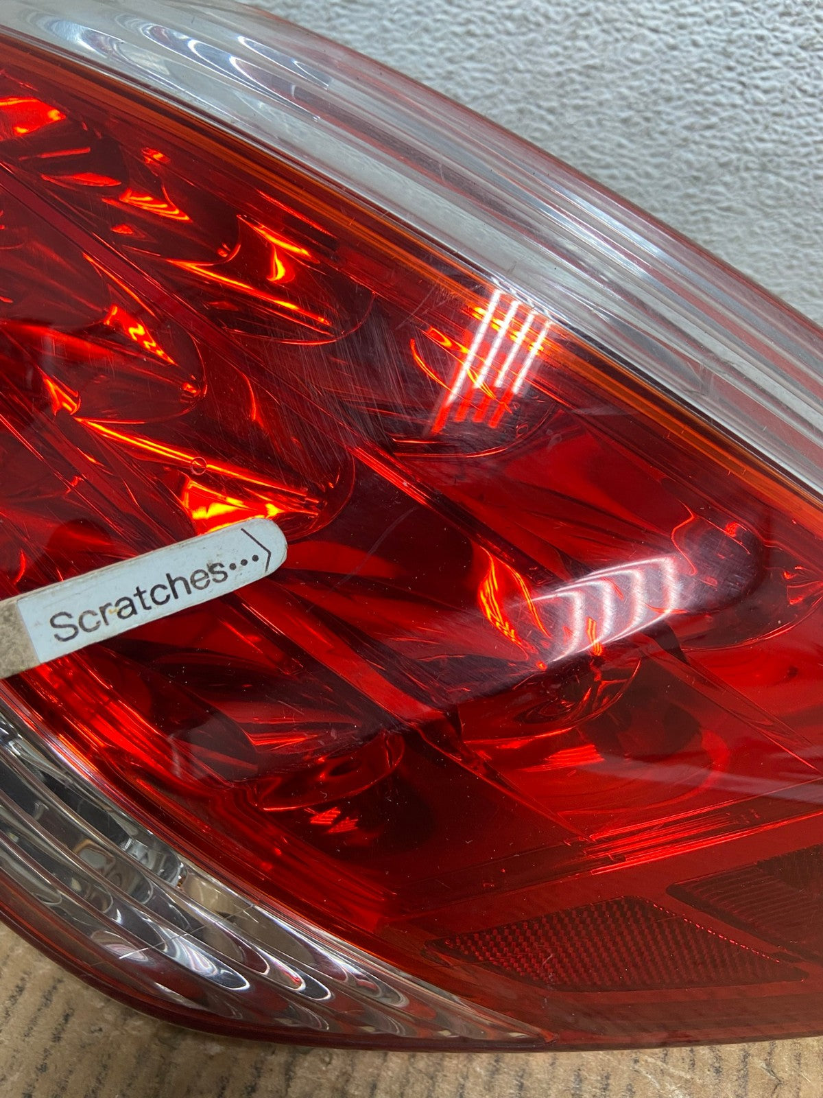 2011 - 2014 Nissan Murano Right Passenger Side RH Tail Light AE0419 LK3